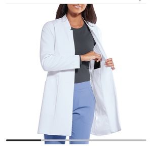 XL Grey’s Anatomy white lab coat, flat collar, one button